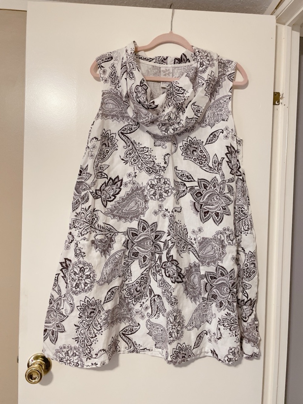 Match Point Linen Crowl Neck Tank Dress